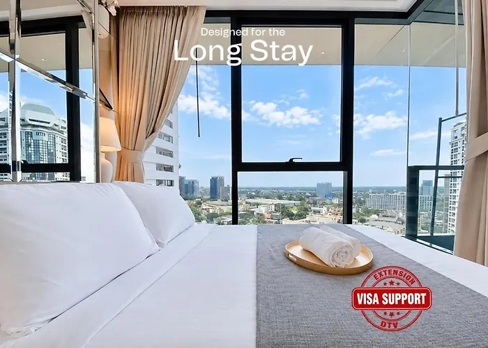 Near Bts L View L Sky Lounge And Pool Apartment